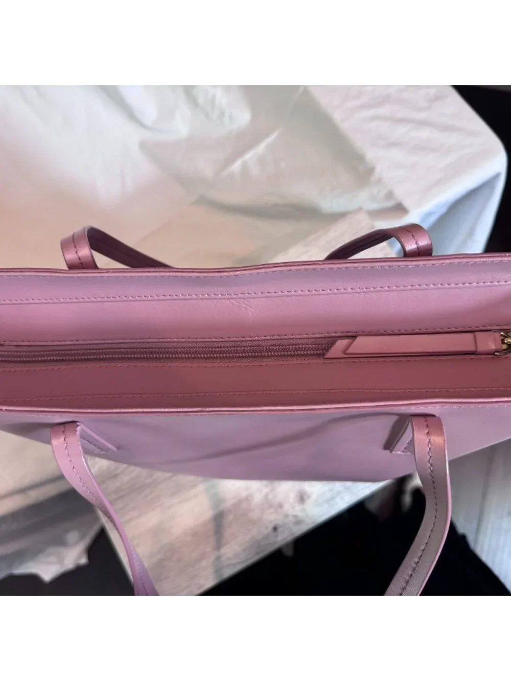Kate Spade New York Large Mauve Pink Leather Zip Top Tote Shoulder Bag